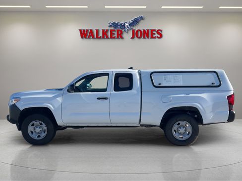 Used 2023 Toyota Tacoma SR image 6