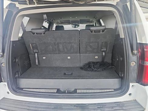 Used 2019 Chevrolet Tahoe LT image 17