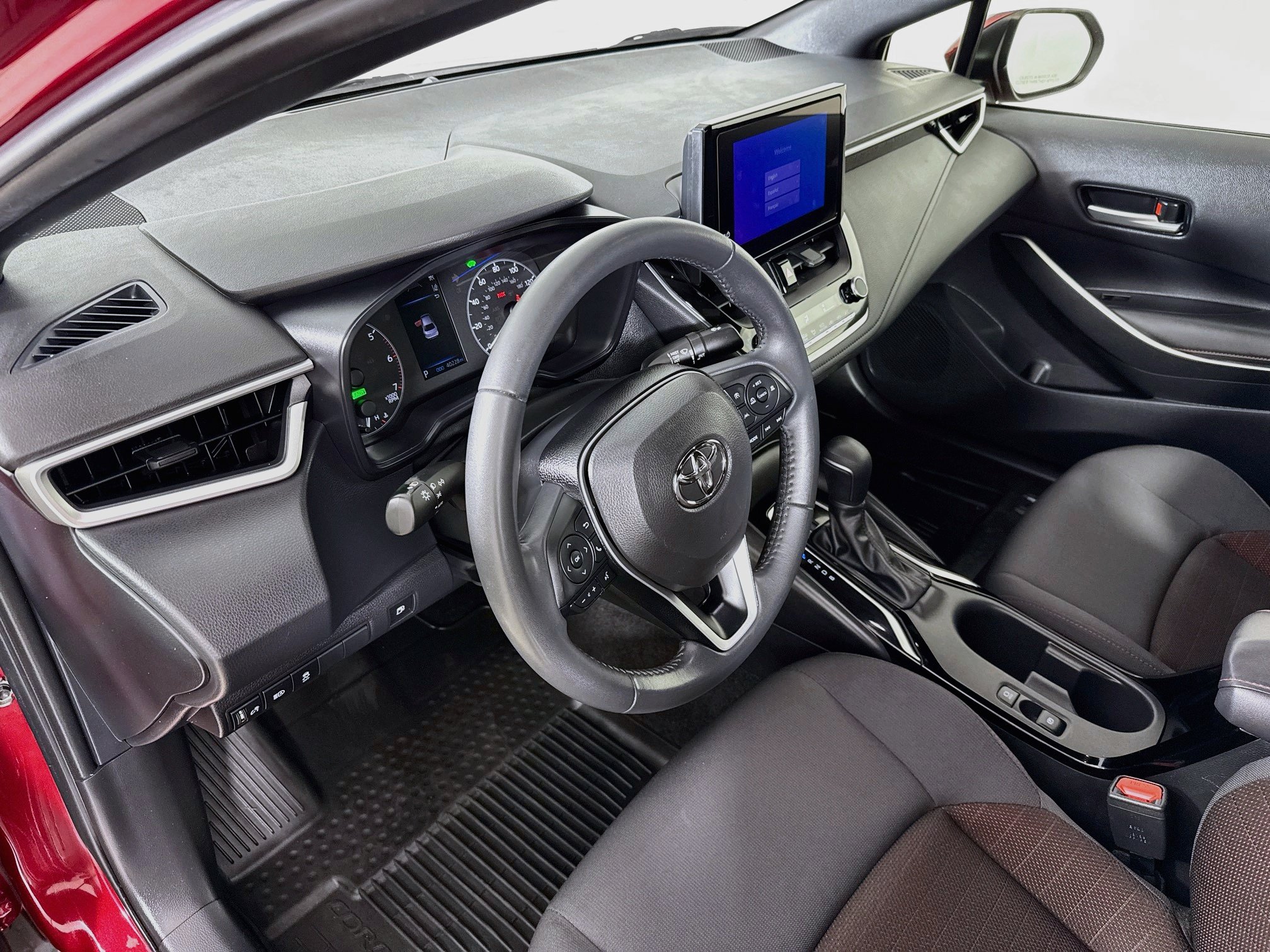 Certified 2024 Toyota Corolla SE FWD image 10