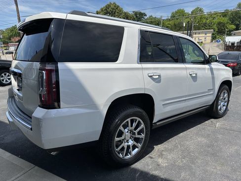 Used 2017 GMC Yukon Denali w/ Open Road Package AWD/4WD image 6