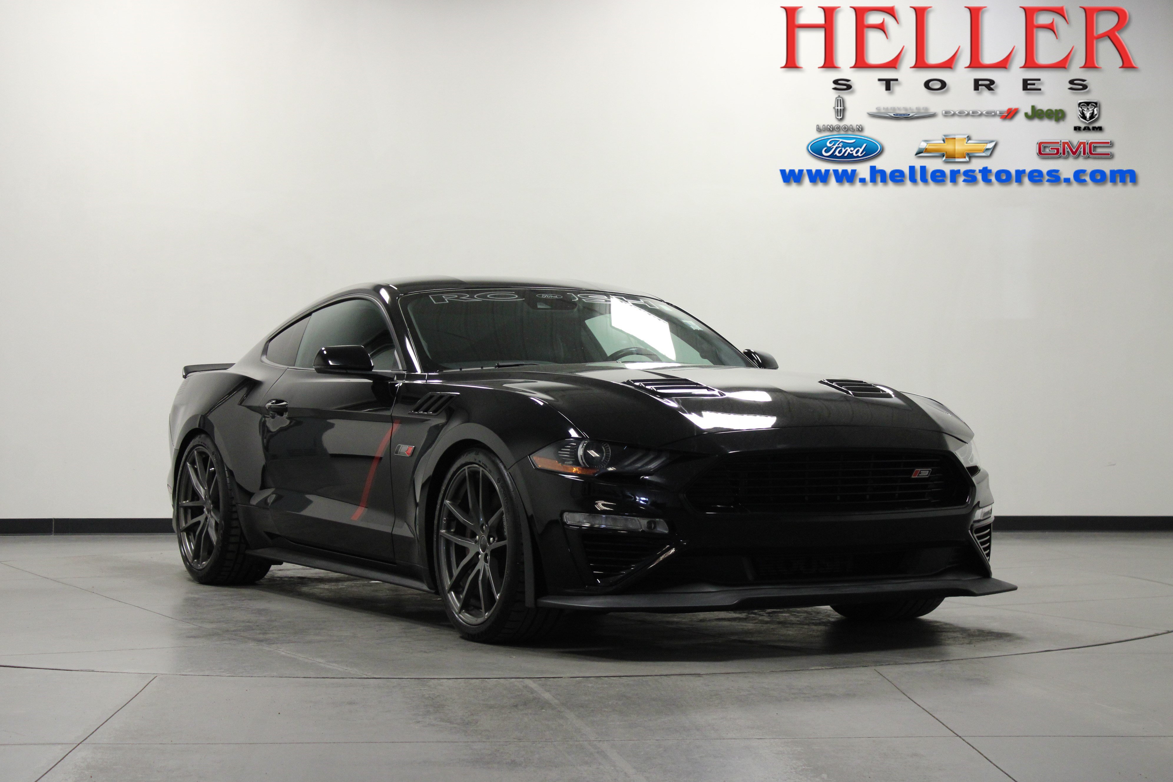 Used 2021 Ford Mustang GT Premium w/ GT Performance Package RWD image 1
