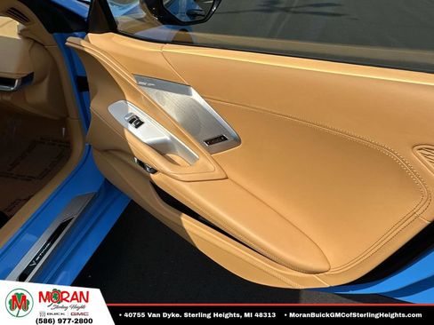 Used 2021 Chevrolet Corvette Stingray Premium Conv w/ Z51 Performance Package RWD image 13