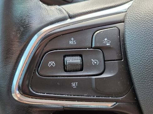 Used 2021 Buick Encore GX Select w/ Sport Touring Package FWD image 18