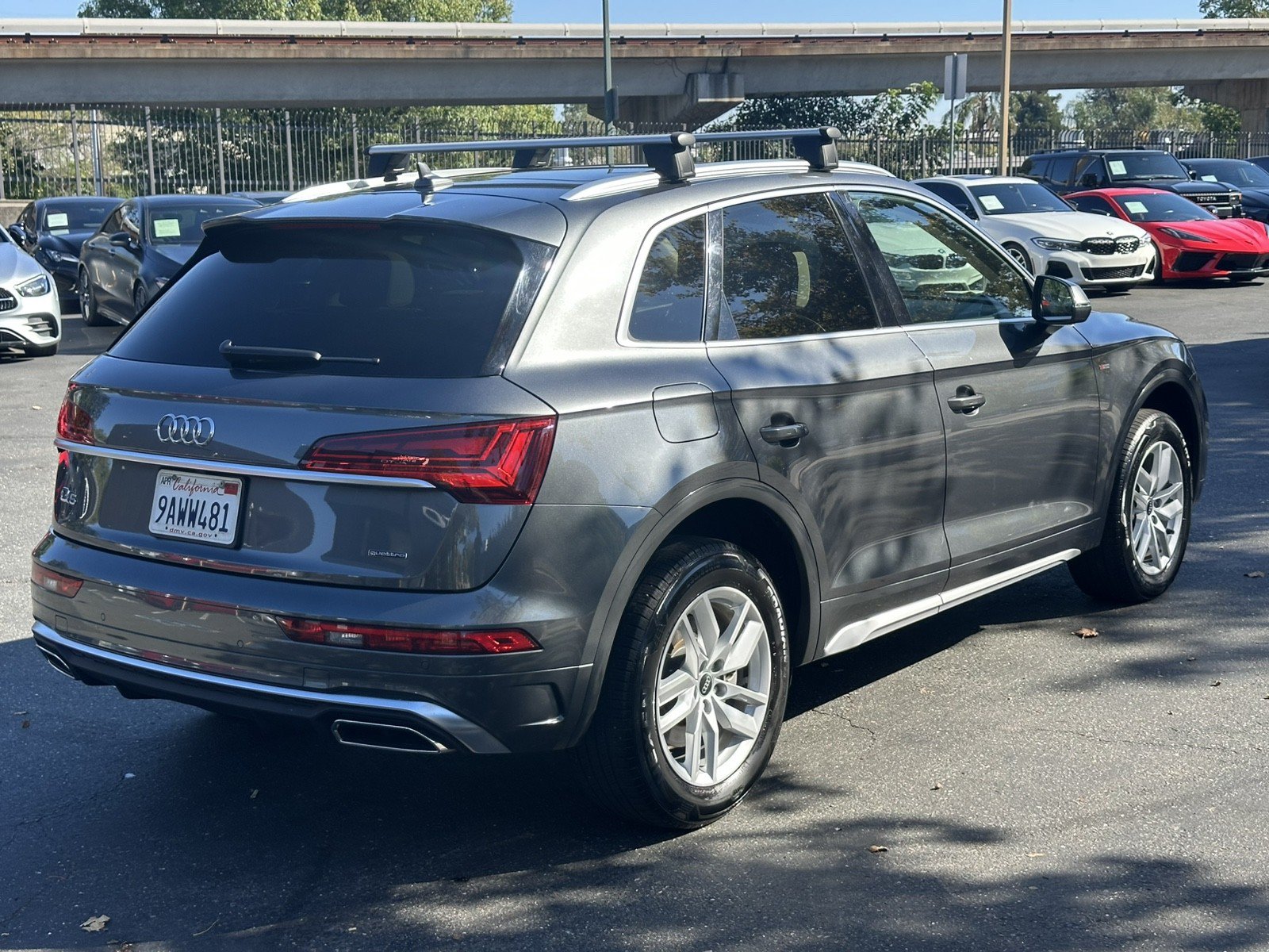 Used 2022 Audi Q5 2.0T Premium w/ Convenience Package AWD/4WD image 8