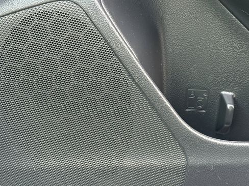 Used 2017 Subaru Forester 2.5i Premium image 22