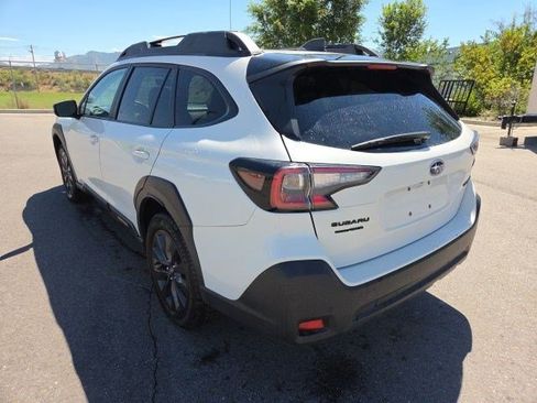 Certified 2025 Subaru Outback Onyx Edition AWD/4WD image 5