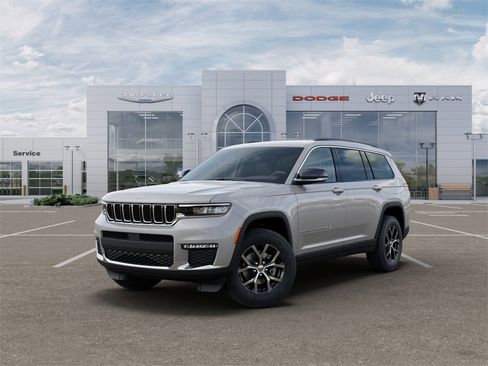 New 2025 Jeep Grand Cherokee L Limited image 1