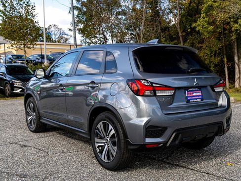 Used 2021 Mitsubishi Outlander Sport ES FWD image 4