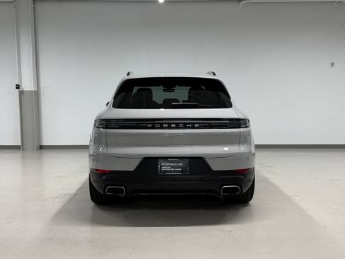 Certified 2026 Porsche Cayenne E-Hybrid AWD/4WD image 7
