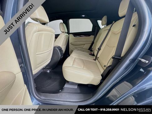 Used 2019 Cadillac XT5 Luxury FWD image 25