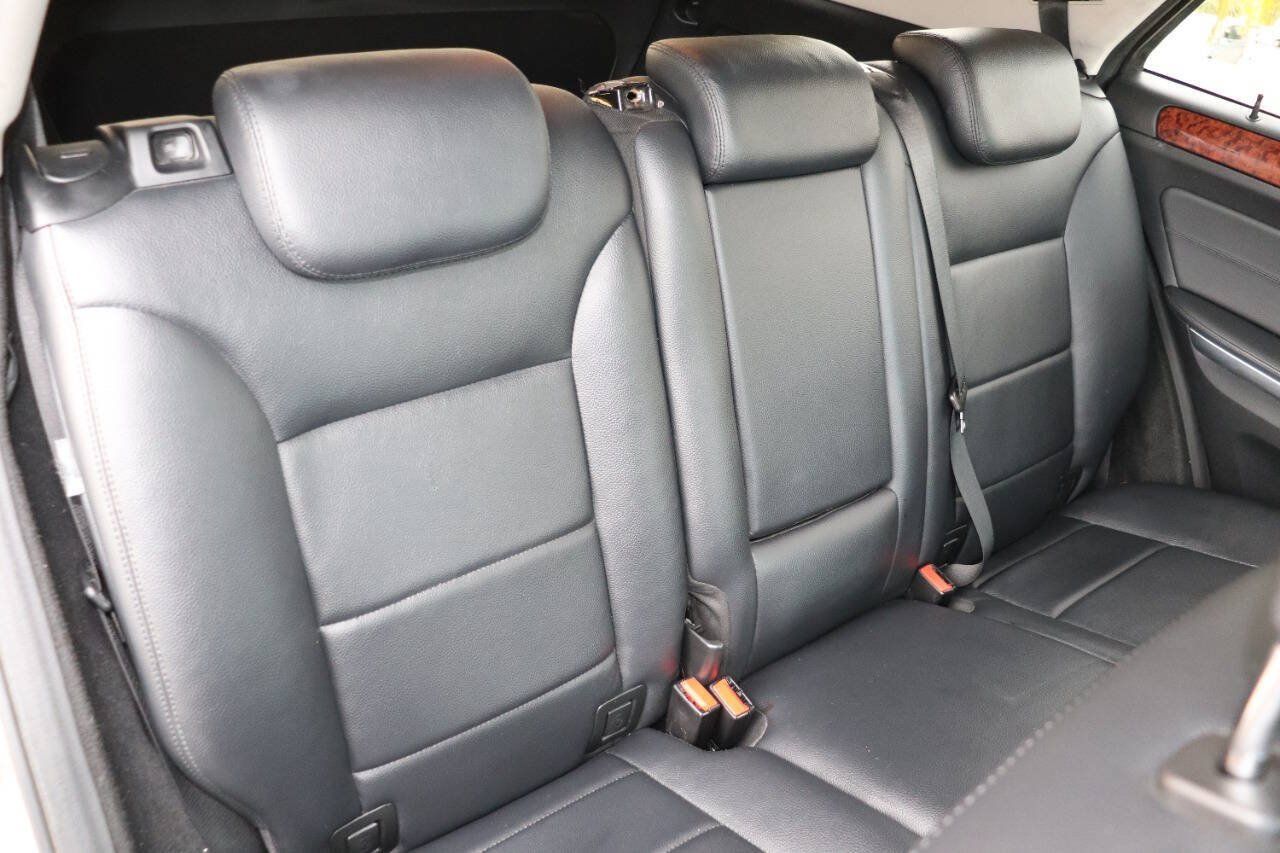 Used 2009 Mercedes-Benz ML 320 BlueTEC 4MATIC image 46