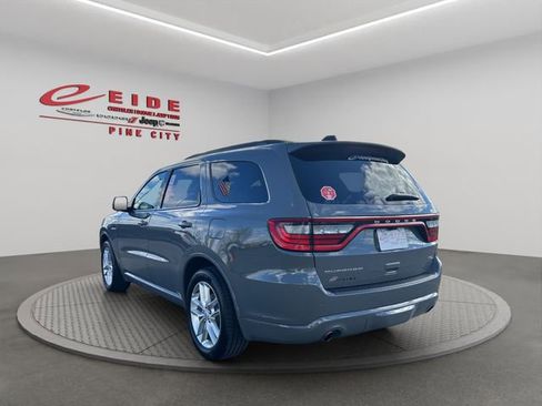 Used 2025 Dodge Durango R/T AWD/4WD image 3