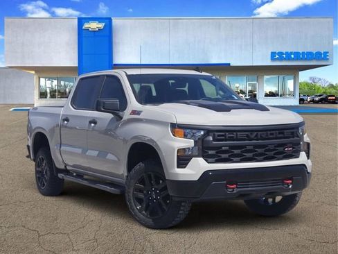 New 2026 Chevrolet Silverado 1500 Custom Trail Boss AWD/4WD image 1