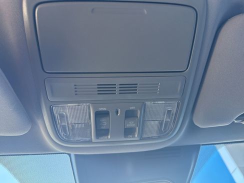 Used 2019 Honda CR-V EX image 28