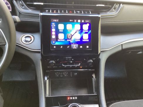 Used 2025 Jeep Grand Cherokee L Altitude image 54