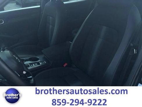 Used 2025 Honda Civic Sport image 20