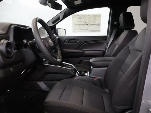 New 2026 Chevrolet Colorado W/T image 11