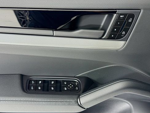 New 2026 Porsche Cayenne AWD/4WD image 11
