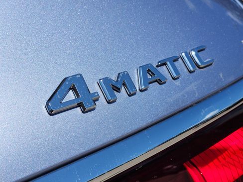 New 2026 Mercedes-Benz GLS 580 4MATIC image 9