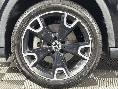Used 2019 Mercedes-Benz GLA 250 4MATIC image 5