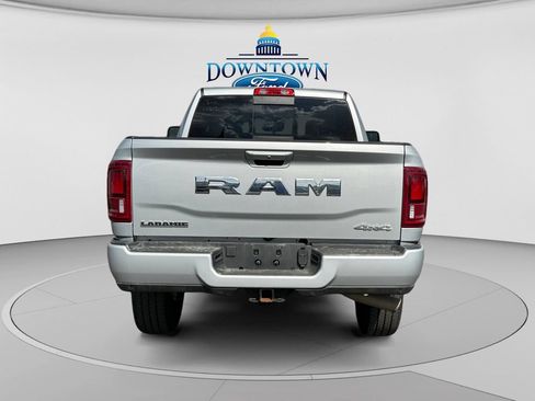 Used 2026 RAM 2500 Laramie AWD/4WD image 4