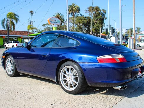 Used 2002 Porsche 911 GT3 RS image 3