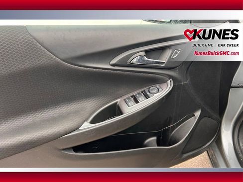 Used 2024 Chevrolet Malibu LT image 8