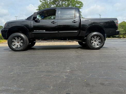 Used 2011 Nissan Titan PRO-4X w/ Pro-4x Technology Pkg AWD/4WD image 3