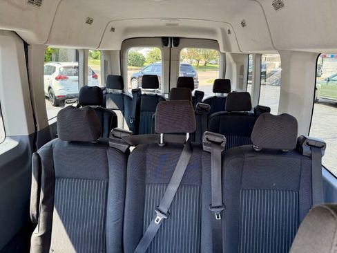 Used 2018 Ford Transit 350 XLT RWD image 17