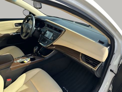 Used 2015 Toyota Avalon XLE Touring image 13