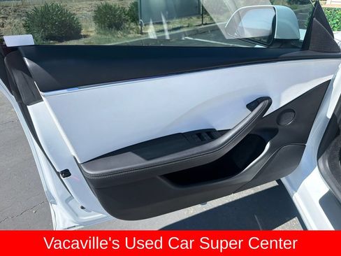 Used 2024 Tesla Model 3 Performance AWD/4WD image 10