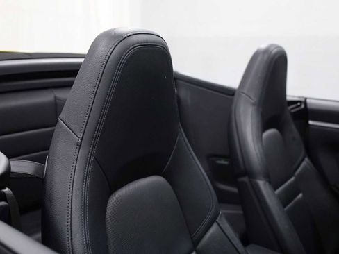 Certified 2022 Porsche 911 Carrera image 20