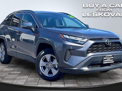 Used 2024 Toyota RAV4 XLE AWD/4WD image 1