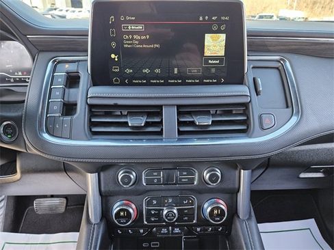 Used 2024 GMC Yukon XL SLT image 22