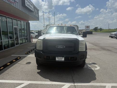 Used 2015 Ford F550 4x4 Regular Cab Super Duty image 10