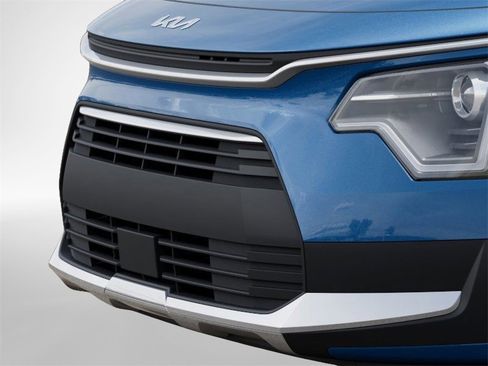 New 2025 Kia Niro EX image 12