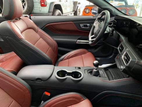 Used 2024 Ford Mustang GT Premium RWD image 11