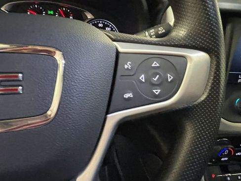 Used 2021 GMC Acadia SLE w/ Driver Convenience Package AWD/4WD image 37