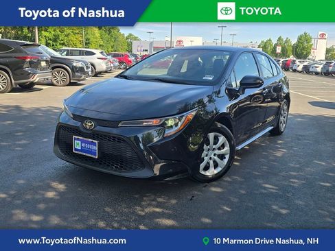 Used 2022 Toyota Corolla LE FWD image 1