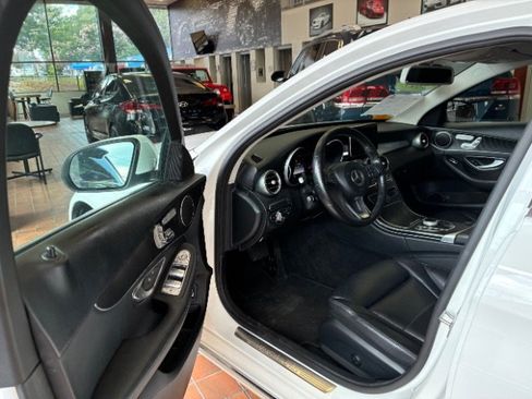 Used 2017 Mercedes-Benz C 300 4MATIC Sedan w/ Premium 1 Package image 15
