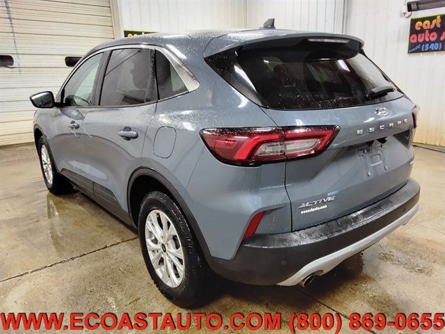 Used 2023 Ford Escape Active w/ Tech Pack #1 AWD/4WD image 6