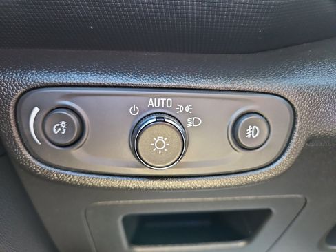 Used 2023 Chevrolet TrailBlazer RS w/ Convenience Package FWD image 15