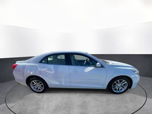 Used 2014 Chevrolet Malibu LT w/ Power Convenience Package FWD image 8