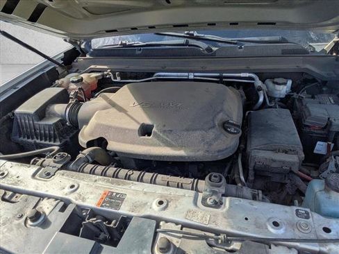 Used 2018 Chevrolet Colorado W/T w/ WT Convenience Package image 24