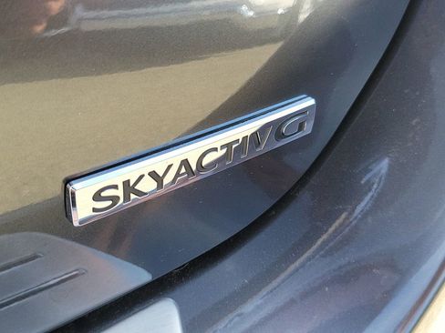 Used 2025 MAZDA MAZDA3 s image 34