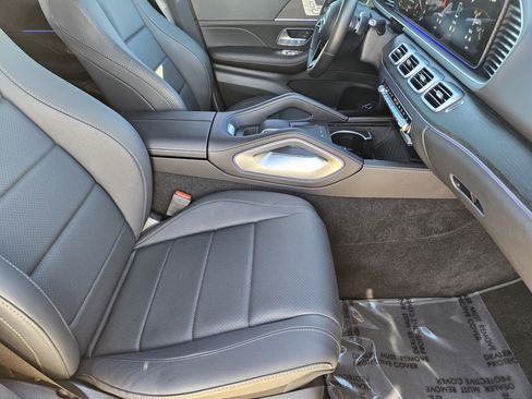 Used 2025 Mercedes-Benz GLE 350 4MATIC image 15