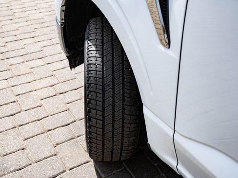 Used 2024 Ford F150 XLT w/ Tow/Haul Package image 43