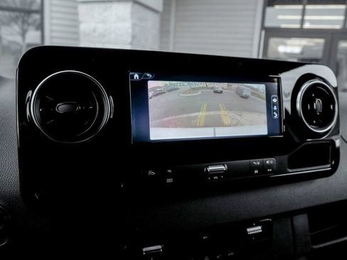Used 2026 Mercedes-Benz Sprinter 2500 image 16