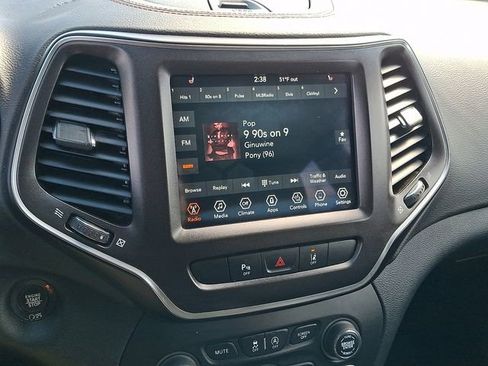 Used 2021 Jeep Cherokee Trailhawk w/ Trailer Tow Group image 17