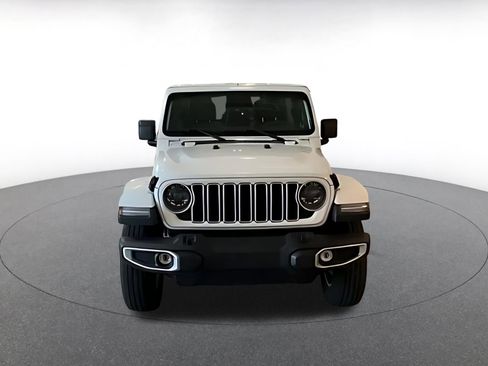 Used 2025 Jeep Wrangler Unlimited Sahara AWD/4WD image 12